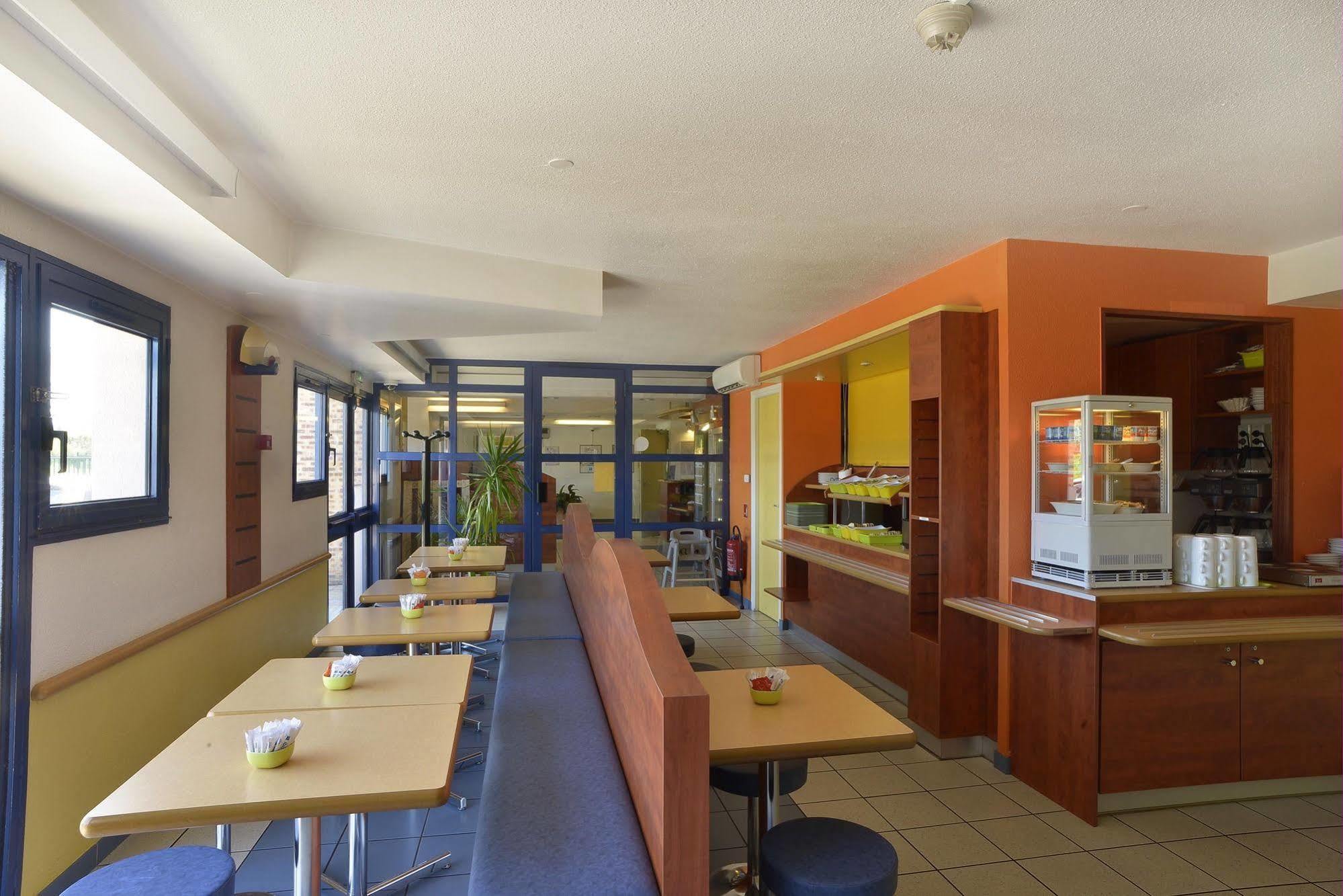 Ibis Budget Saint-Etienne Stade Exterior foto